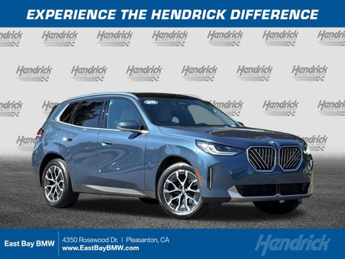 Used 2026 BMW X3 xDrive30i AWD/4WD image 1