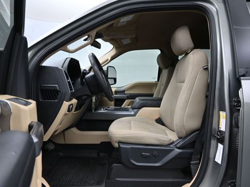 Used 2020 Ford F250 XLT w/ XLT Premium Package AWD/4WD image 9