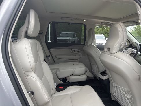 Certified 2023 Volvo XC90 B6 Ultimate w/ Lounge Package AWD/4WD image 14