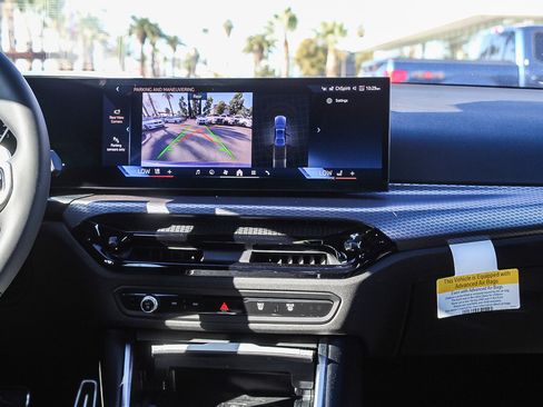 New 2026 BMW 330i Sedan w/ M Sport Package image 13