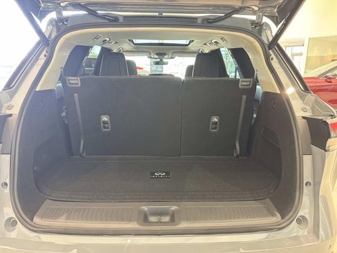 New 2026 INFINITI QX60 Luxe w/ Cargo Package image 7