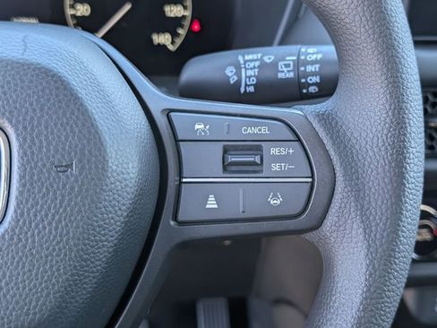 Used 2026 Honda HR-V LX image 24