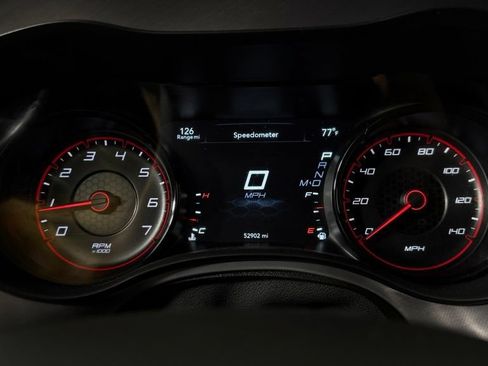 Used 2020 Dodge Charger SXT w/ Blacktop Package AWD/4WD image 18