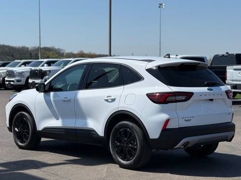 Used 2025 Ford Escape Active w/ Cold Weather Package AWD/4WD image 36
