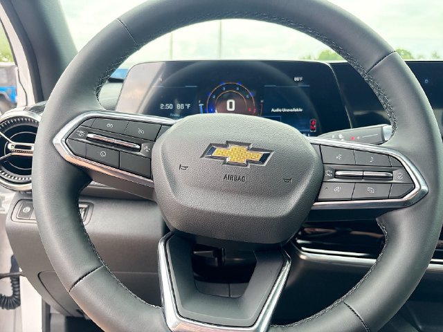 New 2027 Chevrolet Equinox LT FWD image 13