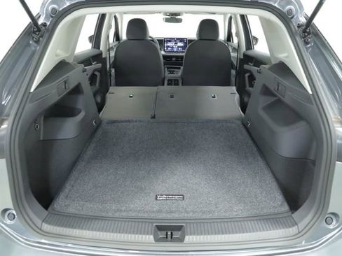 Used 2025 Volkswagen Tiguan S image 35