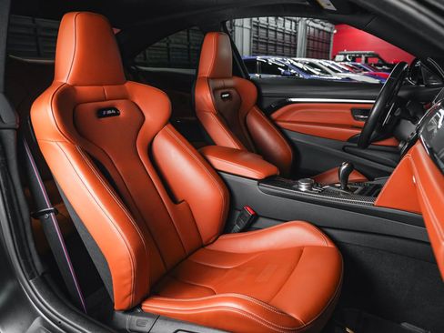 Used 2019 BMW M4 Coupe w/ Competition Package image 40