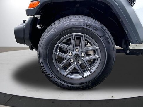 Certified 2024 Jeep Wrangler Unlimited Sport AWD/4WD image 31