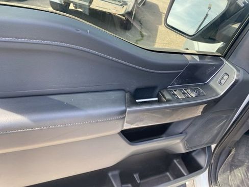 Used 2022 Ford F150 XLT w/ Equipment Group 302A High image 17