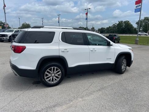 Used 2018 GMC Acadia SLE AWD/4WD image 15