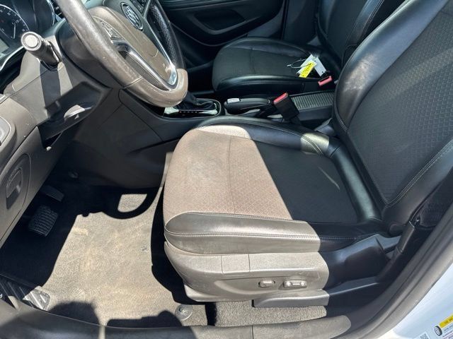 Used 2018 Buick Encore Preferred AWD/4WD image 15