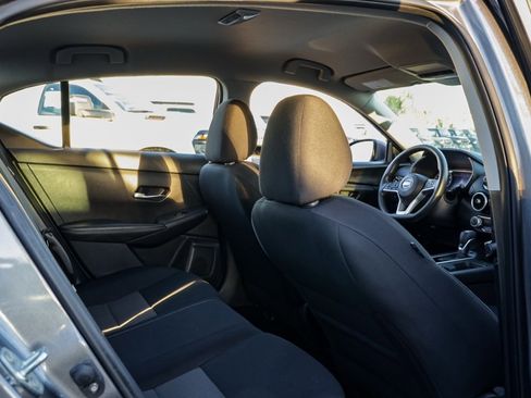 Used 2023 Nissan Sentra SV image 23