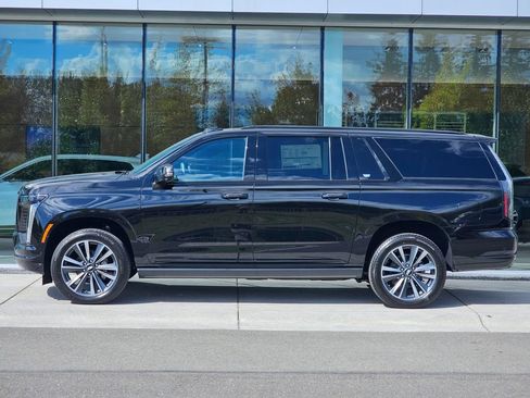 New 2026 Cadillac Escalade ESV Sport AWD/4WD image 2