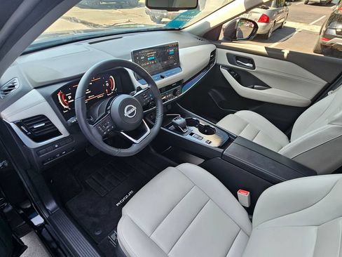 Certified 2024 Nissan Rogue SL w/ SL Premium Package FWD image 20