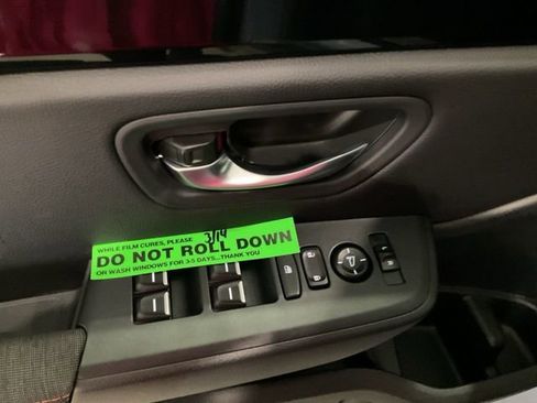 New 2026 Honda Pilot Sport image 5