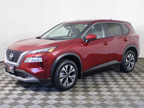 Used 2023 Nissan Rogue SV AWD/4WD image 6
