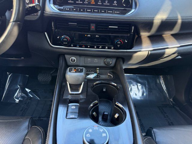 Used 2022 Nissan Rogue Platinum w/ Head-Up Display Package AWD/4WD image 12