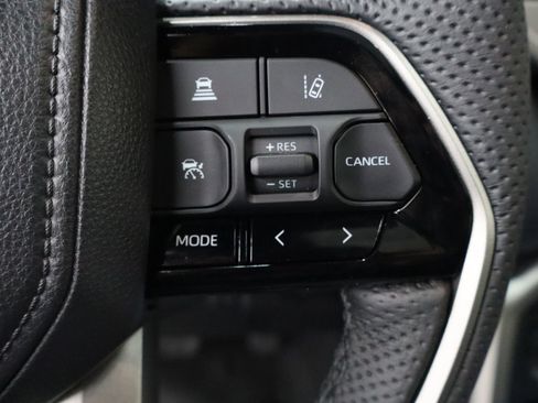 Used 2026 Toyota Tundra Platinum image 19