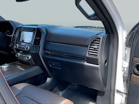 Used 2020 Ford Expedition King Ranch AWD/4WD image 18