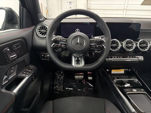 New 2026 Mercedes-Benz GLB 35 AMG 4MATIC image 21