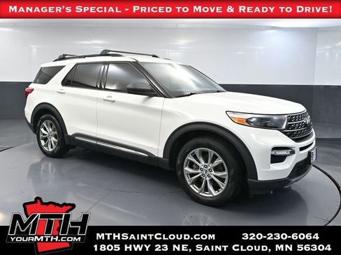 Used 2020 Ford Explorer XLT w/ Equipment Group 202A image 1
