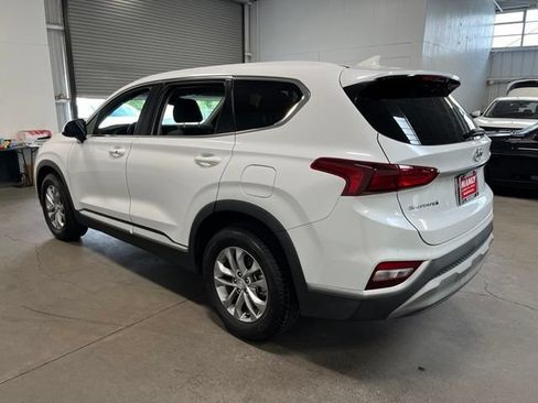 Used 2019 Hyundai Santa Fe SEL FWD image 5