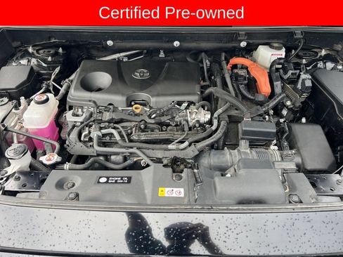 Certified 2025 Toyota RAV4 LE AWD/4WD image 30