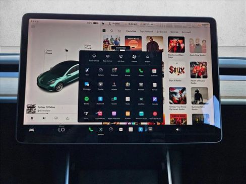 Used 2018 Tesla Model 3 Long Range image 13