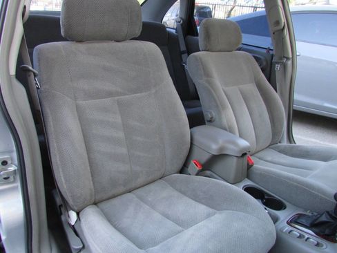 Used 2000 Saturn L-Series LS2 image 30