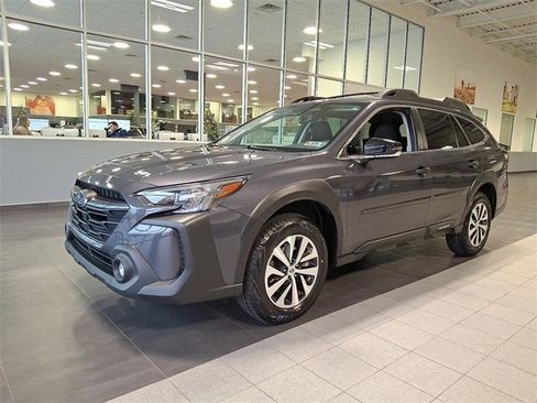 Certified 2023 Subaru Outback Premium image 3