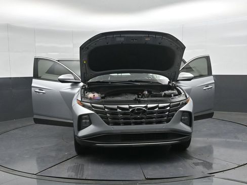 Used 2023 Hyundai Tucson Limited image 54