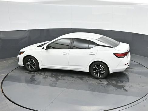 Used 2025 Nissan Sentra SV w/ All-Weather Package image 34