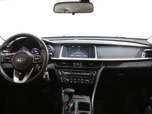 Used 2020 Kia Optima LX FWD image 14