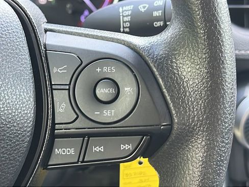 Used 2024 Toyota RAV4 LE FWD image 20