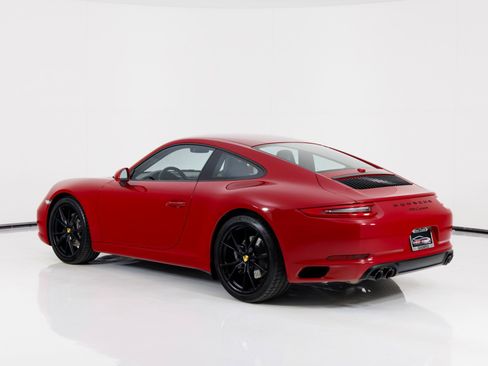 Used 2019 Porsche 911 Carrera image 5