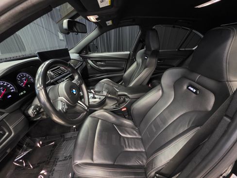 Used 2015 BMW M3 RWD image 18