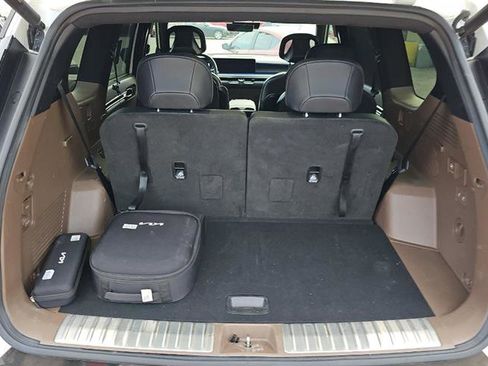 Used 2024 Kia EV9 GT-Line image 13