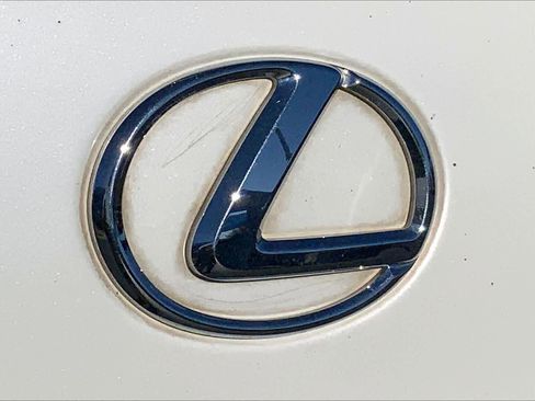 Used 2013 Lexus LX 570 4WD image 29