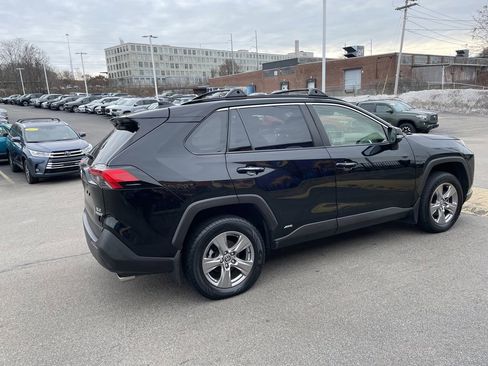 Used 2023 Toyota RAV4 XLE w/ Convenience Package image 8