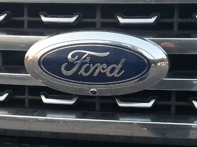 Used 2024 Ford F250 Platinum AWD/4WD image 6