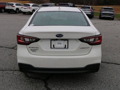 Used 2022 Subaru Legacy Premium image 4