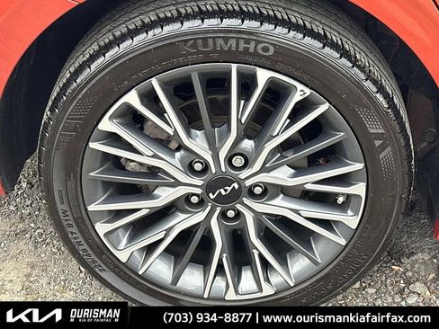 Used 2023 Kia Forte GT-Line w/ GT-Line Technology Package image 8