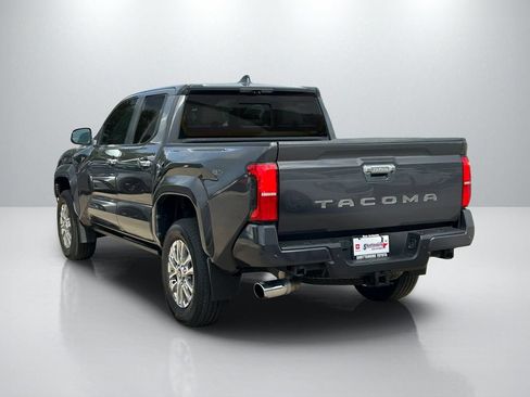Used 2024 Toyota Tacoma Limited AWD/4WD image 7