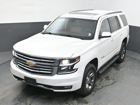 Used 2018 Chevrolet Tahoe LT image 32