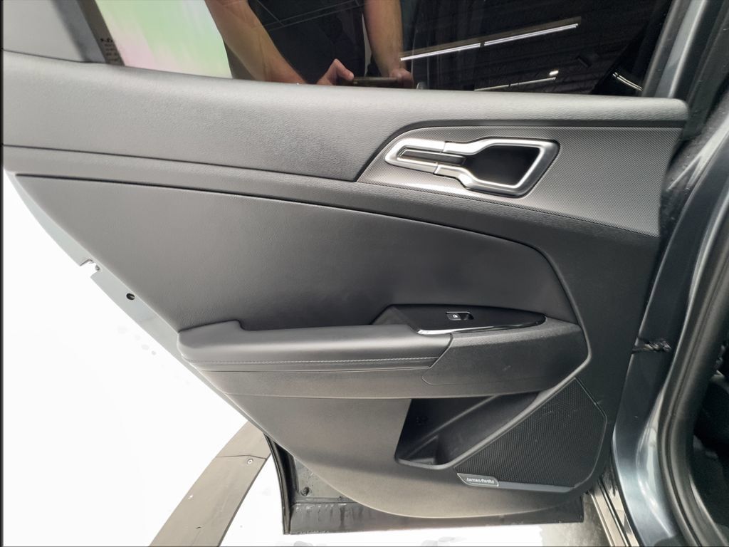 Used 2023 Kia Sportage SX FWD image 26