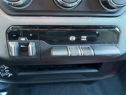 Used 2024 RAM 3500 Big Horn image 56