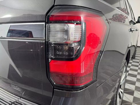 Used 2020 Ford Expedition Limited w/ Equipment Group 302A image 33