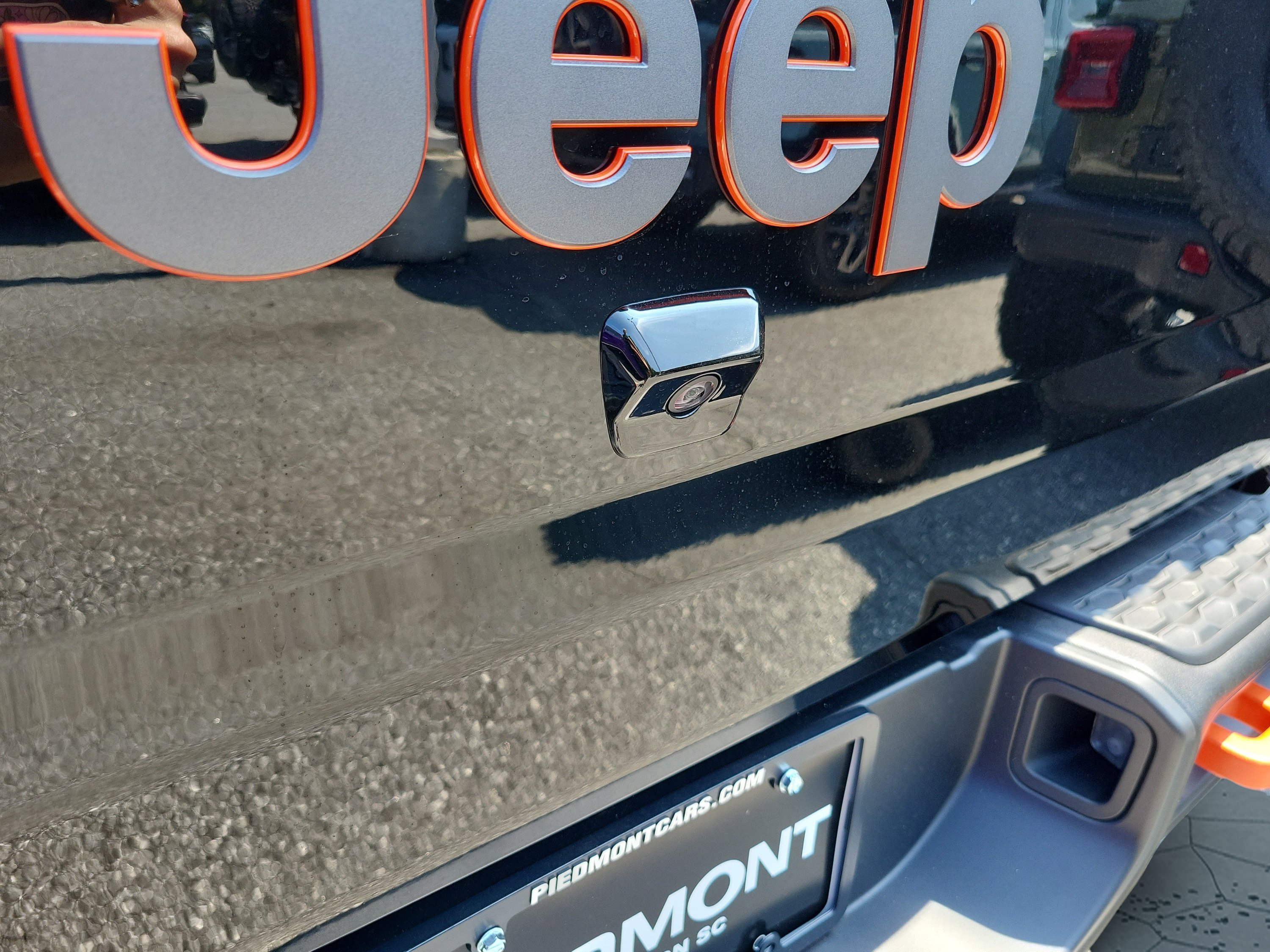 New 2026 Jeep Gladiator Mojave AWD/4WD image 10