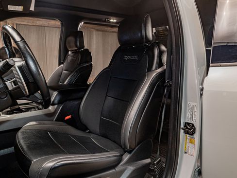 Used 2019 Ford F150 Raptor w/ Equipment Group 802A Luxury AWD/4WD image 22