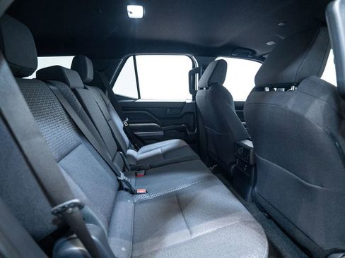 Used 2025 Toyota 4Runner SR5 image 34